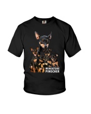 Miniature Pinscher Awesome Family 0701 Youth T-Shirt thumbnail