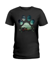Dog Paw Halloween 1012 Ladies T-Shirt thumbnail