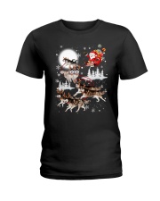 Alaskan Malamute Reindeers 1212 Ladies T-Shirt thumbnail