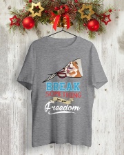 Bulldog Freedom 2808 Classic T-Shirt lifestyle-holiday-crewneck-front-2