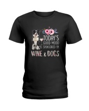 Border collie and wine 1009 Ladies T-Shirt thumbnail