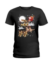 Golden Retriever Reindeers Ladies T-Shirt thumbnail