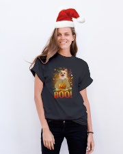 Chihuahua Boo 3008 Classic T-Shirt lifestyle-holiday-crewneck-front-1