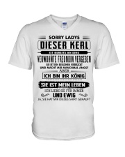 Perfektes Geschenk für Freund - 00 V-Neck T-Shirt thumbnail