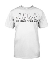 un deux trois cat Classic T-Shirt front