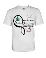 HUMMINGBIRD GOD HAS YOU IN HIS ARMS - BEST SELLER V-Neck T-Shirt tile