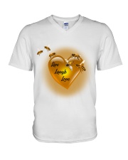 BEES LIVE LAUGH LOVE - BEST SELLER V-Neck T-Shirt tile