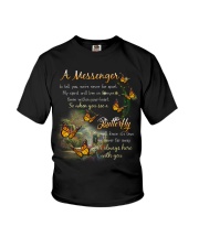 Monarch Butterfly A Messenger To Tell You SB3762 Youth T-Shirt tile