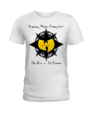 The Clan meets The Gang Ladies T-Shirt thumbnail
