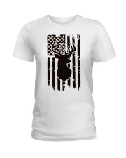 Love Deer Ladies T-Shirt tile