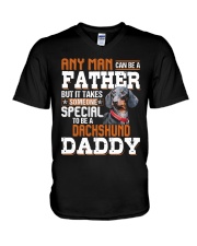 Dachshund Daddy V-Neck T-Shirt tile