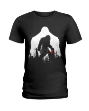Bigfoot Disc golf in the forest Ladies T-Shirt thumbnail