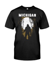 Michigan Bigfoot under the moon Classic T-Shirt thumbnail