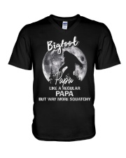 Mens Bigfoot Papa - Mug V-Neck T-Shirt thumbnail