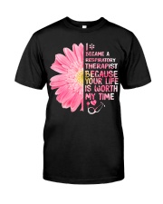 Became Respiratory Therapist Uyen Classic T-Shirt thumbnail
