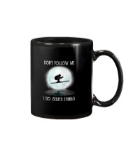 Skiing under the moon Mug thumbnail