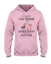 Ne sous-estimez jamais un enseignant - Janvier Hooded Sweatshirt front
