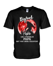 Bigfoot papa - red moon V-Neck T-Shirt thumbnail