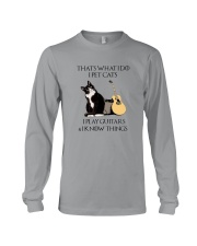 I PET CATS I PLAY GUITAS AND I KNOW THINGS Long Sleeve Tee tile