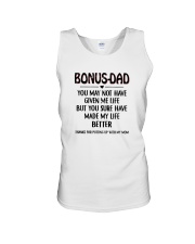 BONUS DAD THANKS FOR PUTTING UP WITH MY MOM Unisex Tank tile