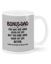 BONUS DAD THANKS FOR PUTTING UP WITH MY MOM Mugs tile