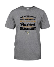 YES HE'S HUNTING NO I DON'T KNOW Classic T-Shirt front