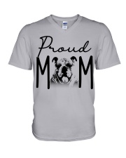 English Bulldog-Proud Mom V-Neck T-Shirt tile