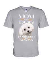 Maltese-02-Mom And Dog V-Neck T-Shirt tile