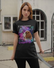 Cavalier King Charles Spaniel-DS723 Classic T-Shirt apparel-classic-tshirt-lifestyle-19