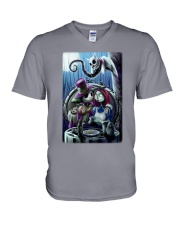 Shipping worldwide V-Neck T-Shirt tile