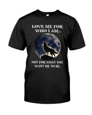 Wolf Lovers Classic T-Shirt thumbnail