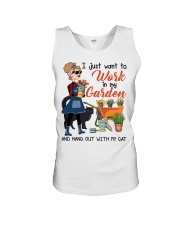 Gardening Gift I Just Want To Work In My Garden And Hang Out With Cat Unisex Tank tile