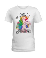 Unicorn Lover She's Beauty She's Grace She' Li Kick You In The Face Ladies T-Shirt tile