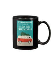 IT'S BEGINNING TO LOOK A LOT LIKE CHRISTMAS Mug tile