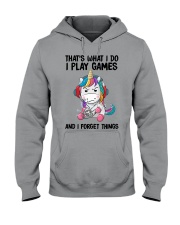 THAT'S WHAT I DO I PLAY GAMES AND I FORGET THINGS Hooded Sweatshirt tile
