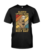 SLOTH LIFTING TEAM Classic T-Shirt front