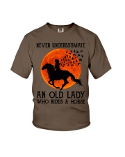 NEVER UNDERESTIMATE AND OLD LADY Youth T-Shirt tile