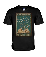 IT'S A GOOD DAY TO READ BOOK V-Neck T-Shirt tile