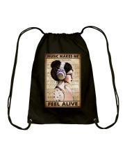 MUSIC MAKES ME FEEL ALIVE Drawstring Bag tile