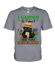 I GARDEN SO I DON'T CHOKE PEOPLE V-Neck T-Shirt tile