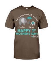 HAPPY 1ST MOTHER'S DAY - CUSTOM NAME Classic T-Shirt tile
