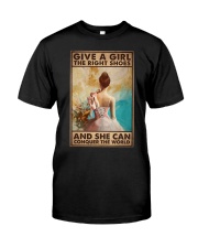 GIVE A GIRL THE RIGHT SHOES Premium Fit Mens Tee tile