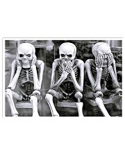 3 SKELETONS 17x11 Poster front