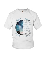 IN A WORLD WHERE YOU CAN BE ANYTHING CHOOSE KIND Youth T-Shirt thumbnail