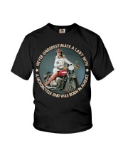 August Never Underestimate A Lady g1l1-02-100222 Youth T-Shirt tile