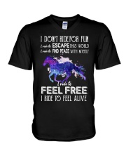 I ride horse to feel alive V-Neck T-Shirt tile