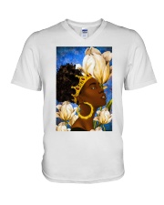 Black Queen V-Neck T-Shirt tile