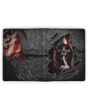 Skull Tattered Flag Men's Leather Wallet full