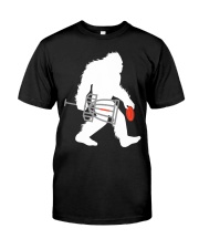 Bigfoot Disc Golf Cryptid Sasquatch Disc Go Classic T-Shirt front