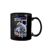 The sheep pretend the wolf Mug tile